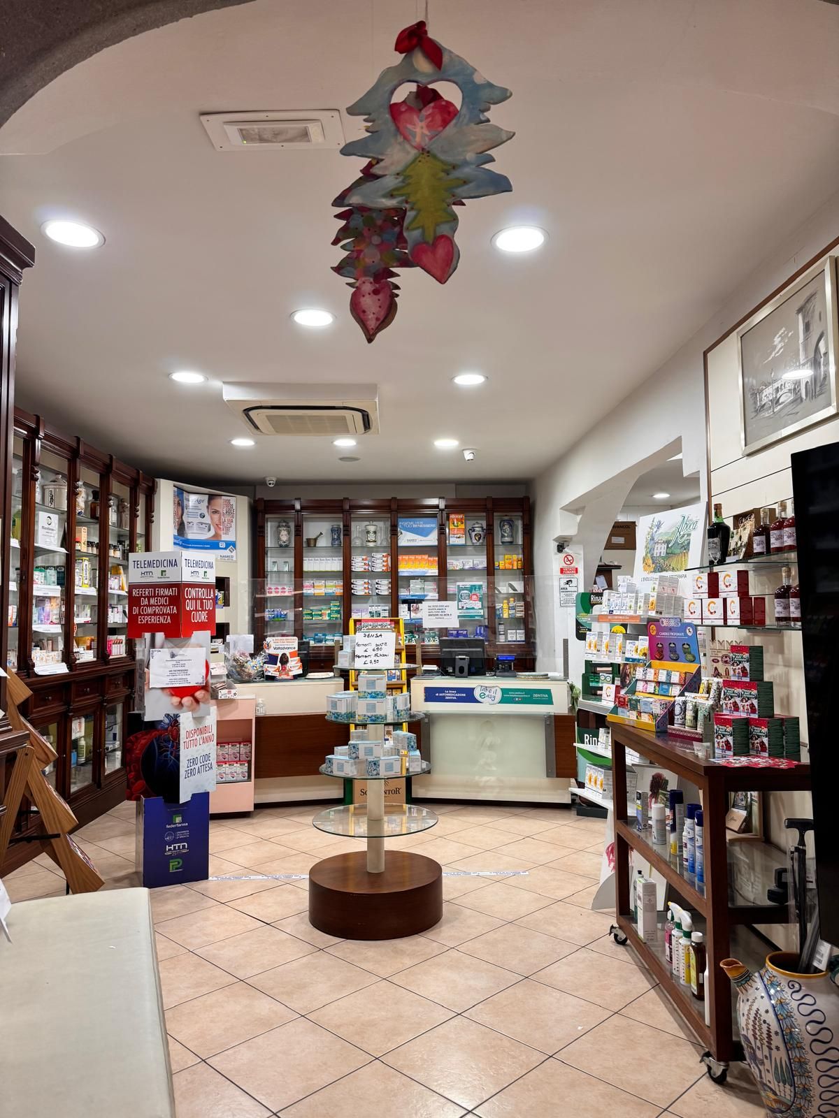 ANTICA FARMACIA GUASTI