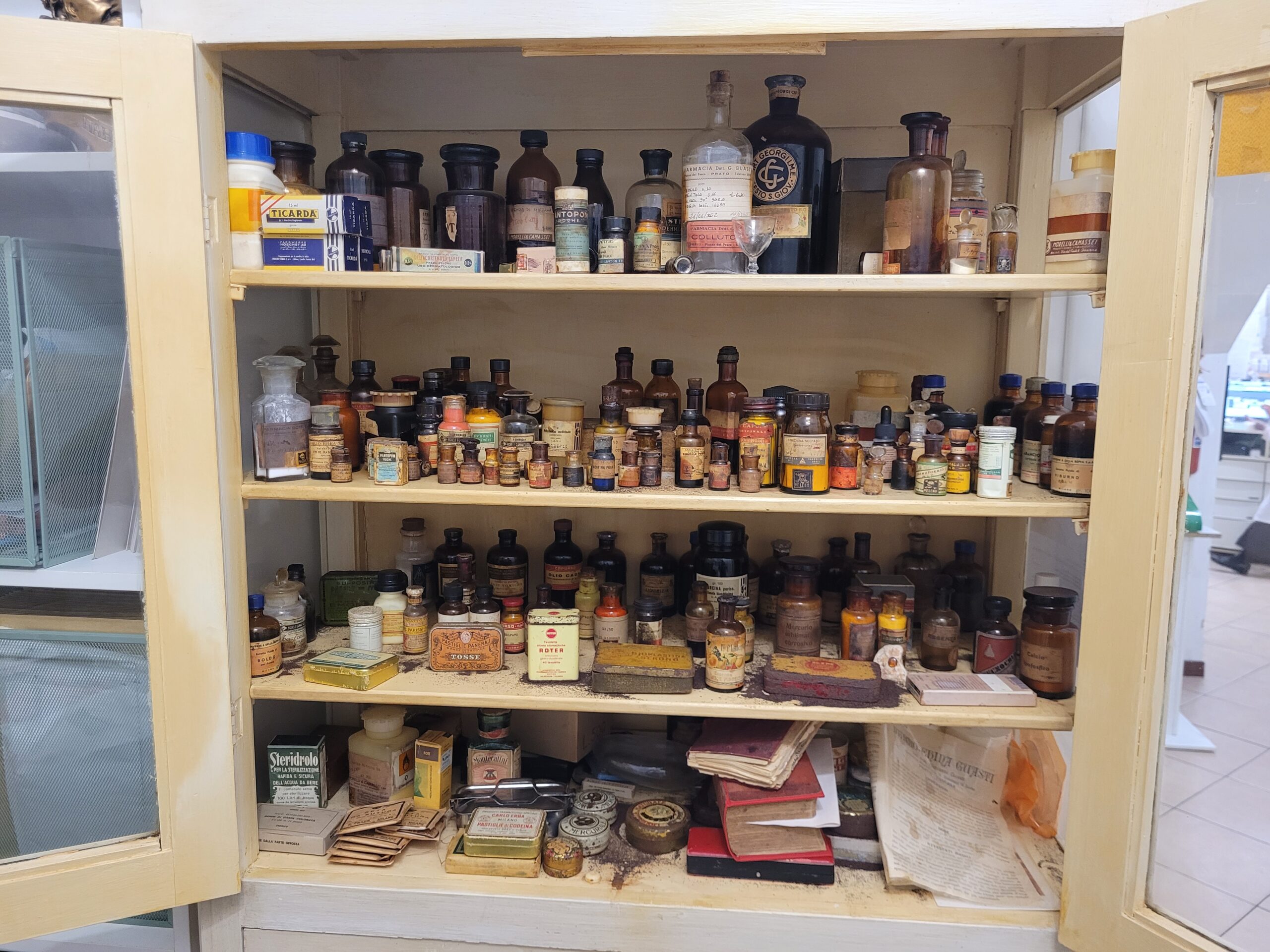 Antica Farmacia Guasti